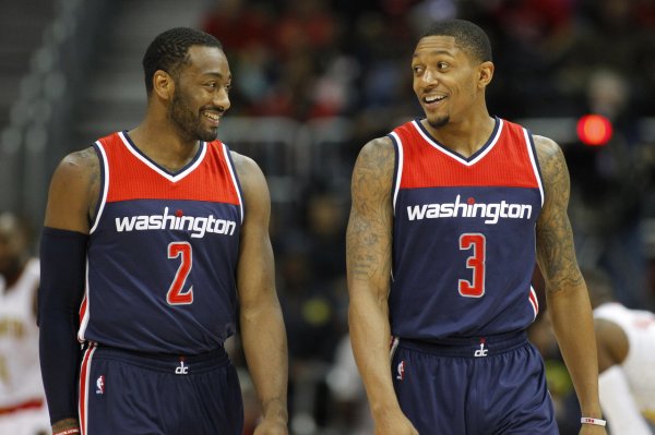 Súng đôi của Wizards trước đây! Bill chuyển tiếp Tuyên bố về hưu của Wall và Tweet Tribute của Wizar