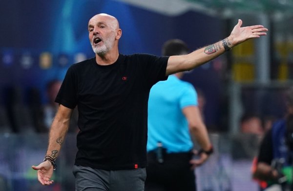 Casano: Florence là một quyết định tồi để hỏi Pioli, tôi đã đề nghị họ hỏi Ilaura